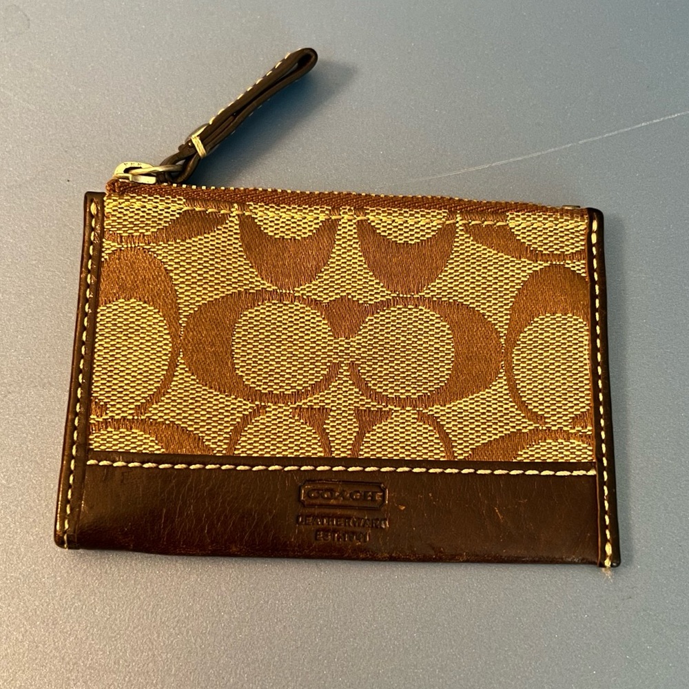 Coach Keychain Wallet/ Change Purse